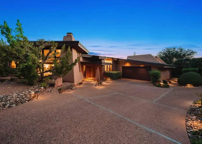 Chapel Vista Main House Red Rock Views And Hot Tub Sedona