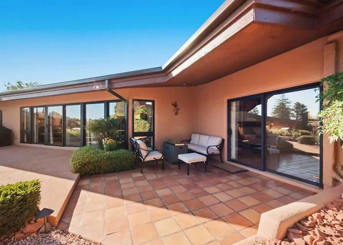Ferienhaus Chapel Vista Main House Red Rock Views And Hot Tub Sedona