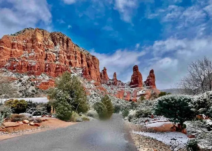 Chapel Vista Main House Red Rock Views And Hot Tub Sedona