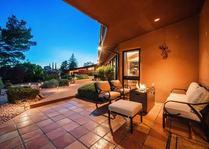 Ferienhaus Chapel Vista Main House Red Rock Views And Hot Tub